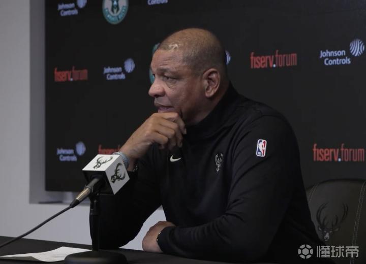  七个孙辈的呼唤：解析名帅里弗斯的职业心态转型 体育新闻